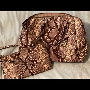 Michael Kors Purse and wallet